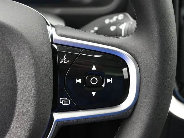 Nuevos VOLVO XC90 à Estados chez autogozo