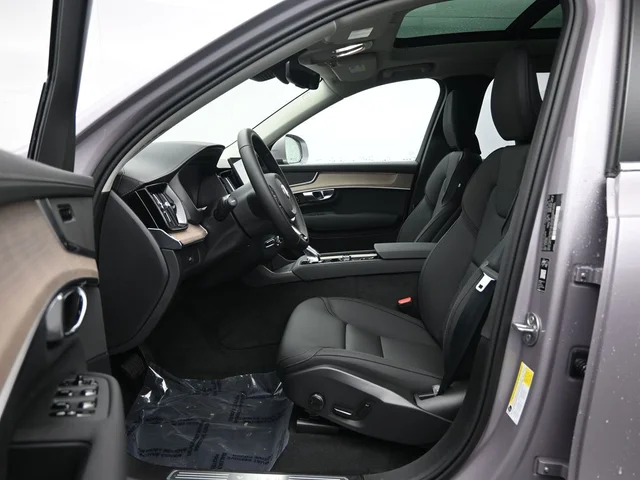 Nuevos VOLVO XC90 à Estados chez autogozo