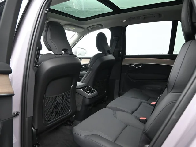 Nuevos VOLVO XC90 à Estados chez autogozo