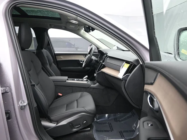 Nuevos VOLVO XC90 à Estados chez autogozo