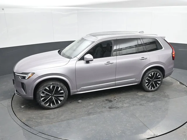 Nuevos VOLVO XC90 à Estados chez autogozo