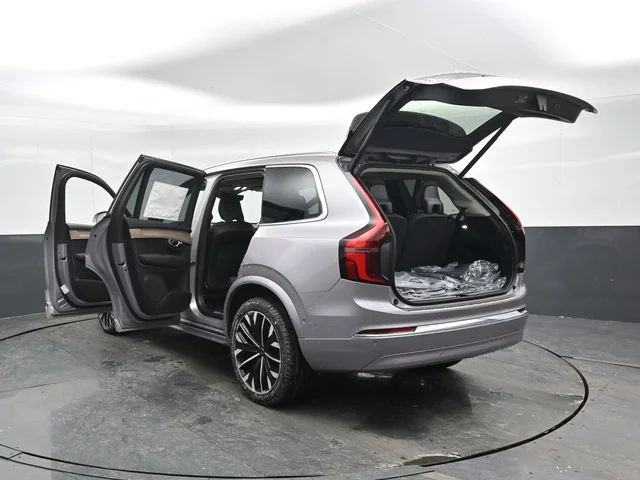 Nuevos VOLVO XC90 à Estados chez autogozo