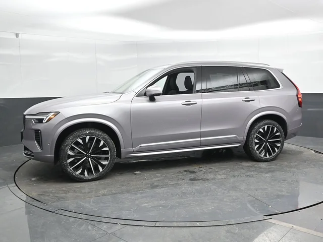 Nuevos VOLVO XC90 à Estados chez autogozo