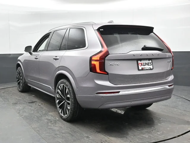 Nuevos VOLVO XC90 à Estados chez autogozo