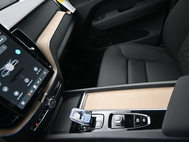 Nuevos VOLVO XC60 à Estados chez autogozo