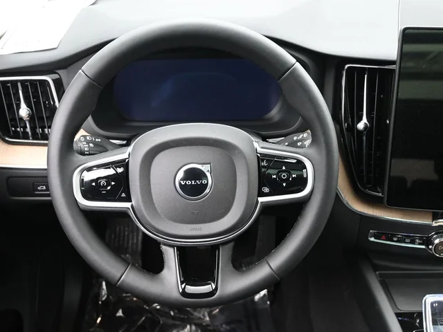 Nuevos VOLVO XC60 à Estados chez autogozo
