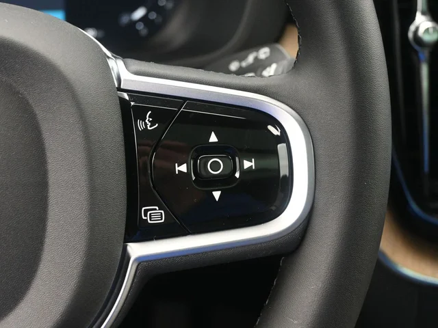 Nuevos VOLVO XC60 à Estados chez autogozo