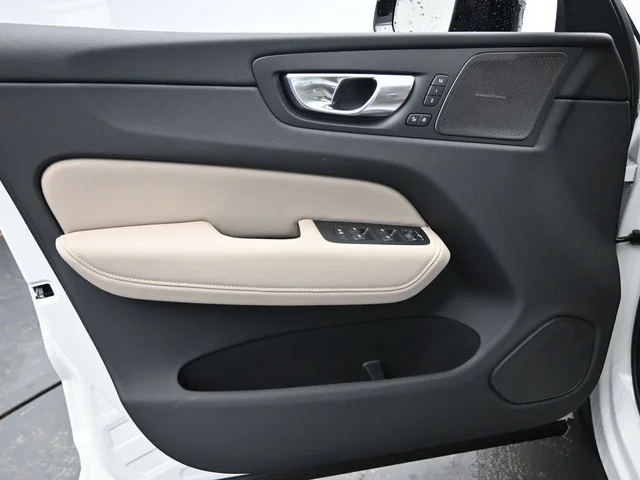 Nuevos VOLVO XC60 à Estados chez autogozo