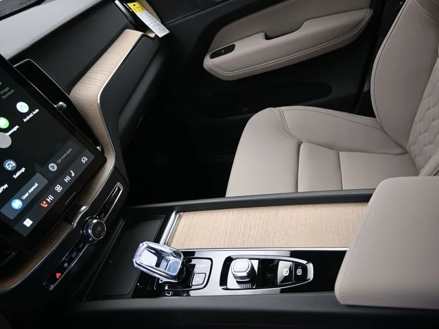 Nuevos VOLVO XC60 à Estados chez autogozo