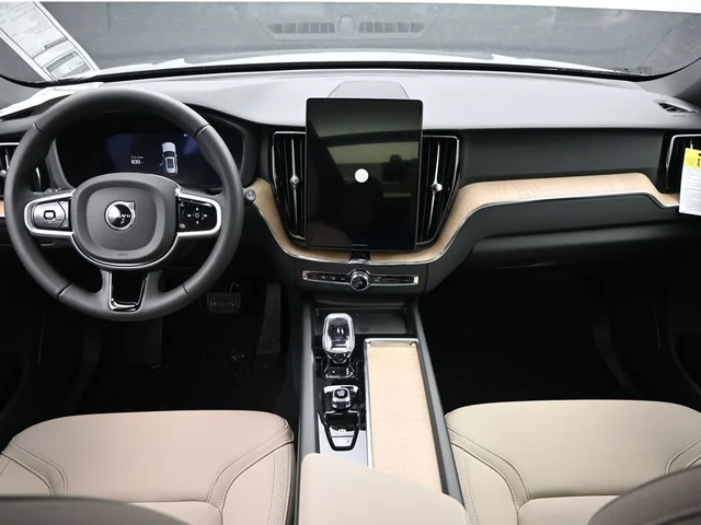 Nuevos VOLVO XC60 à Estados chez autogozo