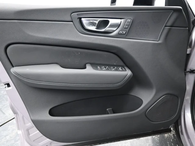 Nuevos VOLVO XC60 à Estados chez autogozo