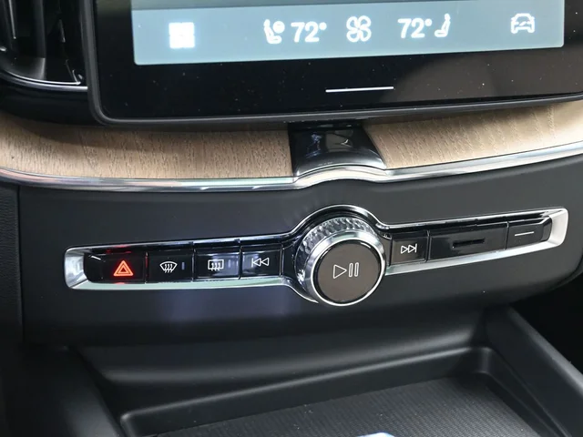 Nuevos VOLVO XC60 à Estados chez autogozo