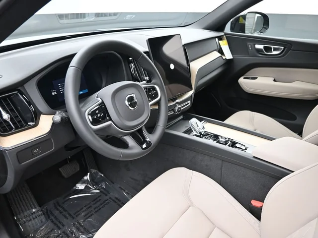 Nuevos VOLVO XC60 à Estados chez autogozo