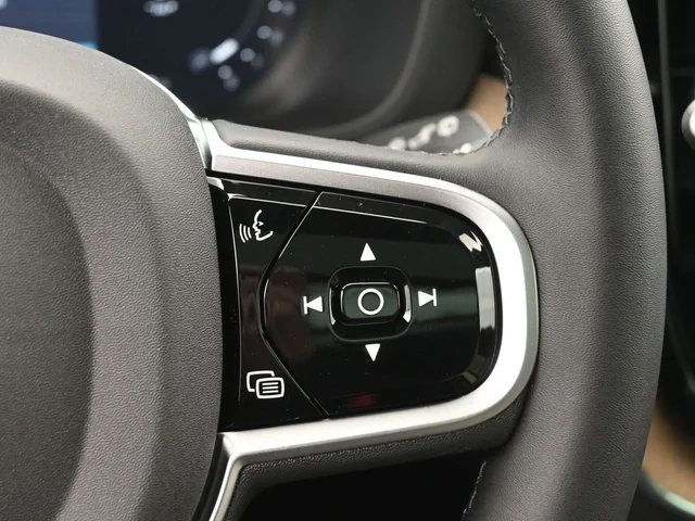Nuevos VOLVO XC60 à Estados chez autogozo