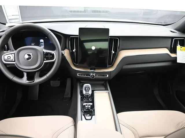 Nuevos VOLVO XC60 à Estados chez autogozo