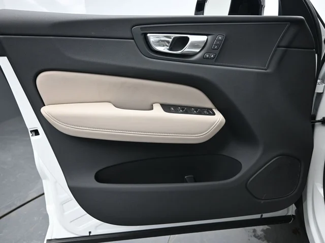 Nuevos VOLVO XC60 à Estados chez autogozo