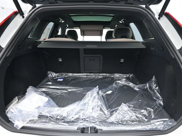 Nuevos VOLVO XC60 à Estados chez autogozo