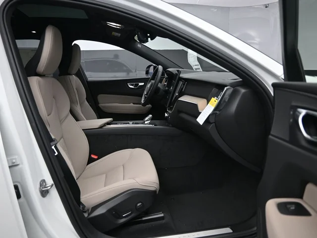 Nuevos VOLVO XC60 à Estados chez autogozo