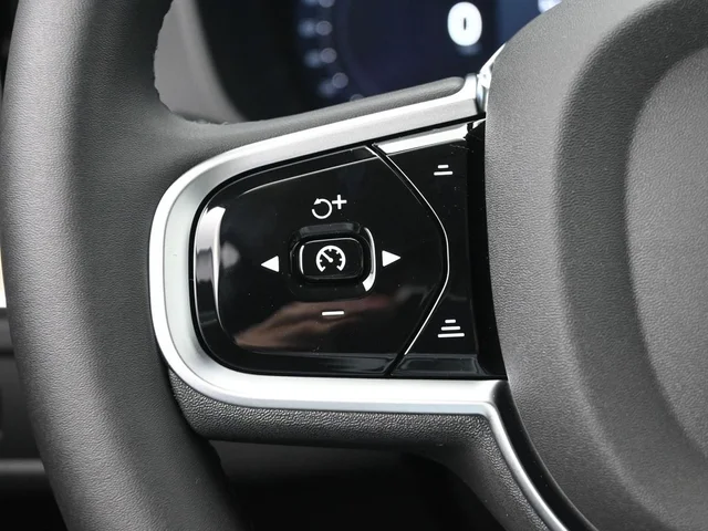 Nuevos VOLVO XC60 à Estados chez autogozo