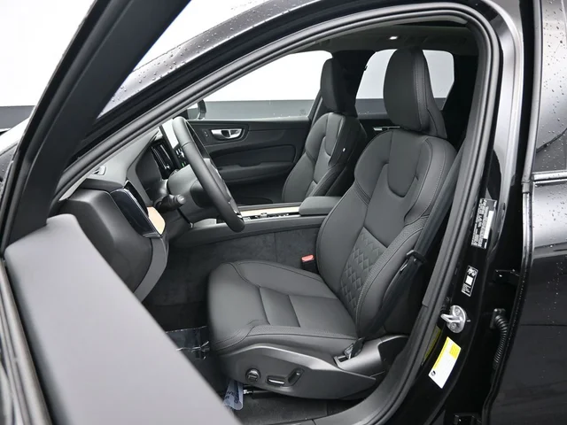 Nuevos VOLVO XC60 à Estados chez autogozo