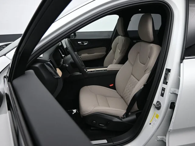 Nuevos VOLVO XC60 à Estados chez autogozo