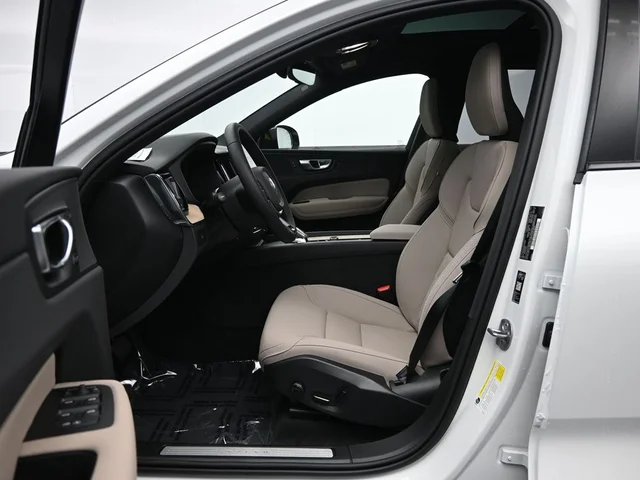 Nuevos VOLVO XC60 à Estados chez autogozo