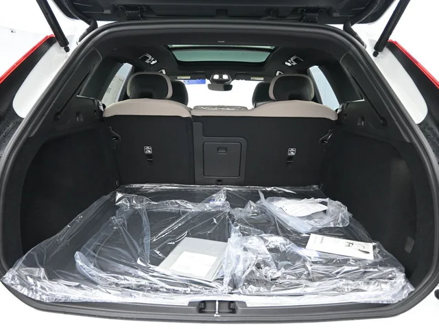 Nuevos VOLVO XC60 à Estados chez autogozo