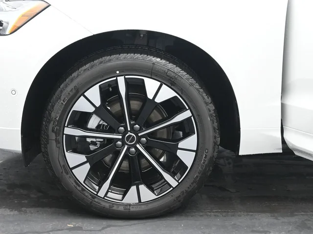Nuevos VOLVO XC60 à Estados chez autogozo