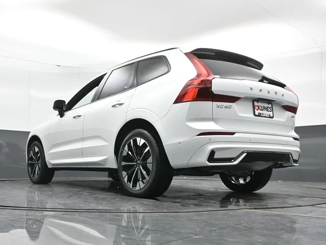 Nuevos VOLVO XC60 à Estados chez autogozo