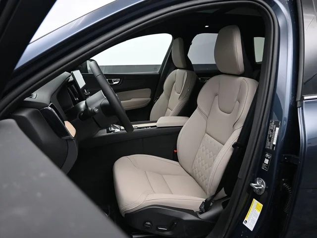Nuevos VOLVO XC60 à Estados chez autogozo