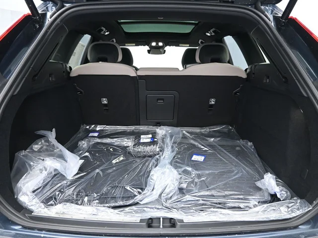Nuevos VOLVO XC60 à Estados chez autogozo