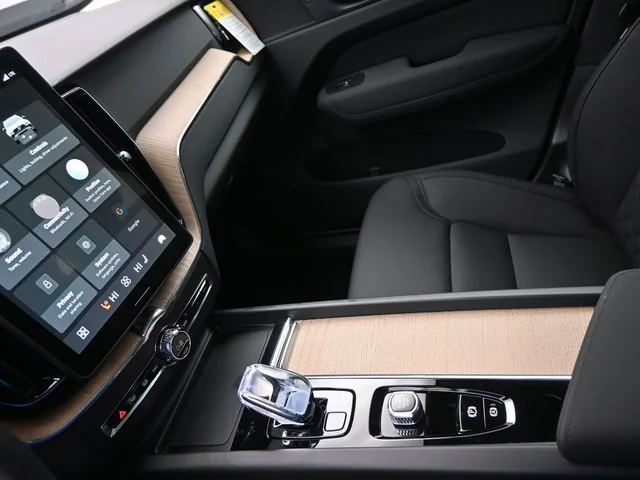 Nuevos VOLVO XC60 à Estados chez autogozo
