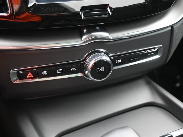 Nuevos VOLVO XC60 à Estados chez autogozo