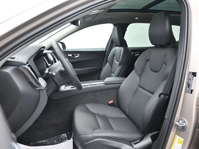 Nuevos VOLVO XC60 à Estados chez autogozo