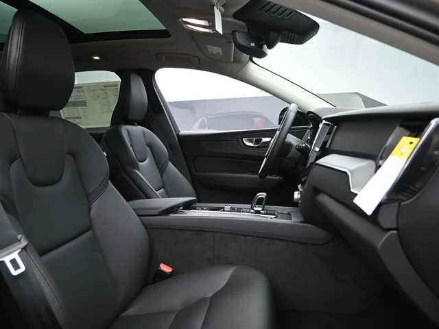 Nuevos VOLVO XC60 à Estados chez autogozo