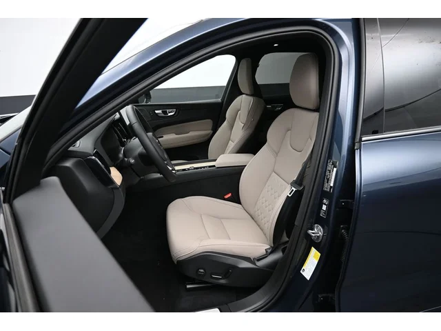 Nuevos VOLVO XC60 à Estados chez autogozo