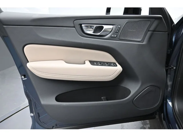 Nuevos VOLVO XC60 à Estados chez autogozo