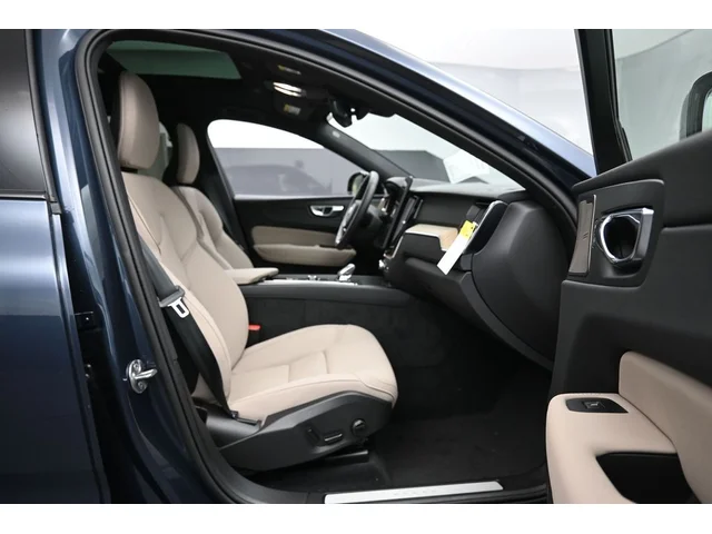 Nuevos VOLVO XC60 à Estados chez autogozo