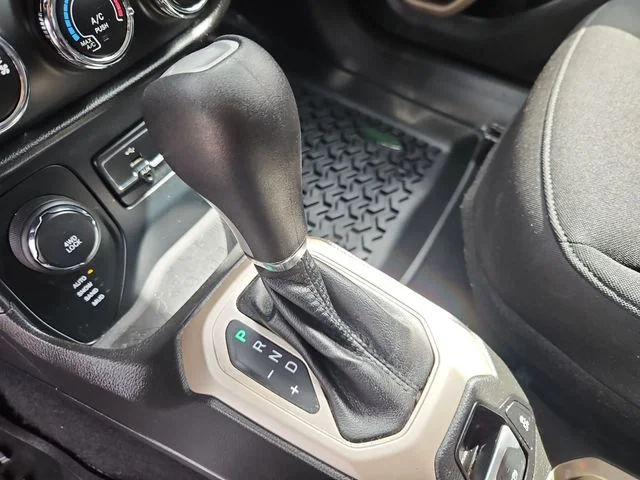 SEMINUEVOS JEEP Renegade a Estados en autogozo