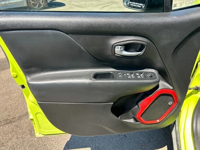 SEMINUEVOS JEEP Renegade a Estados en autogozo