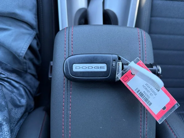 SEMINUEVOS DODGE Hornet a Estados en autogozo