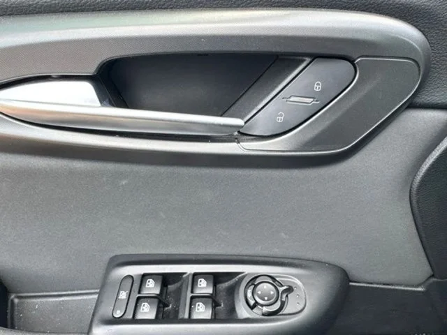 SEMINUEVOS DODGE Hornet a Estados en autogozo