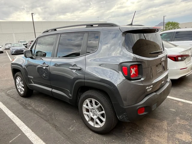SEMINUEVOS JEEP Renegade a Estados en autogozo
