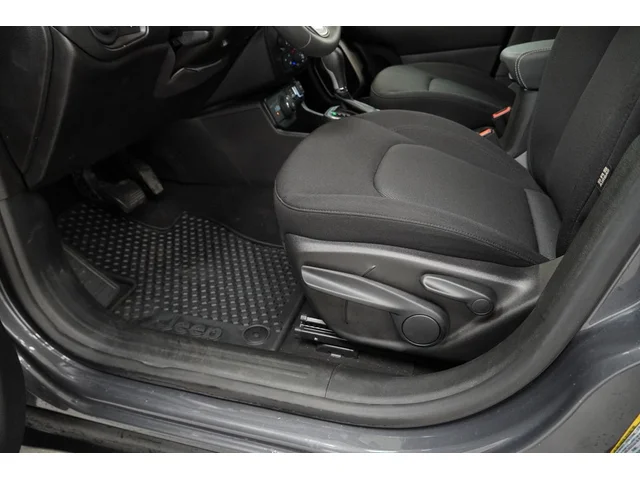 SEMINUEVOS JEEP Renegade a Estados en autogozo