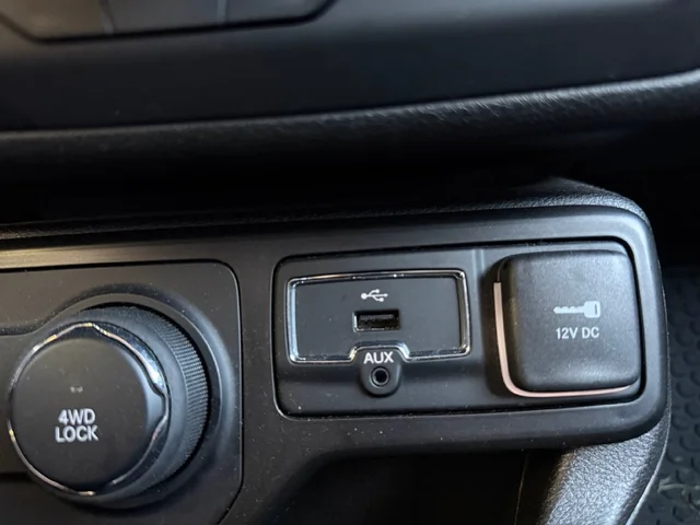 SEMINUEVOS JEEP Renegade a Estados en autogozo