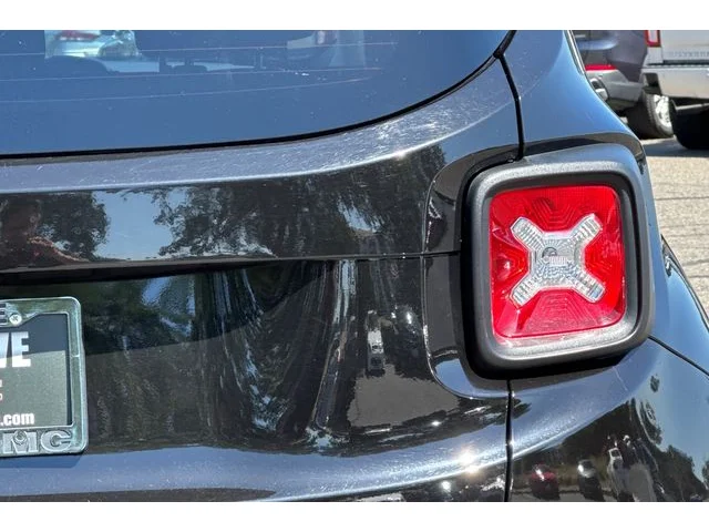 SEMINUEVOS JEEP Renegade at ELK GROVE in Elk Grove Buick GMC