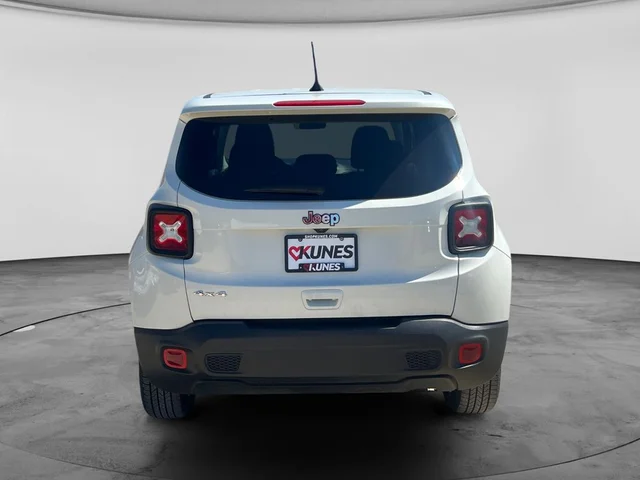SEMINUEVOS JEEP Renegade a Estados en autogozo