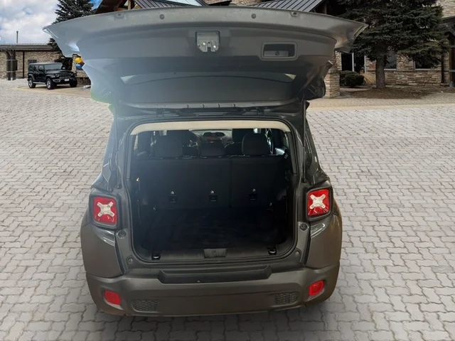SEMINUEVOS JEEP Renegade a Estados en autogozo