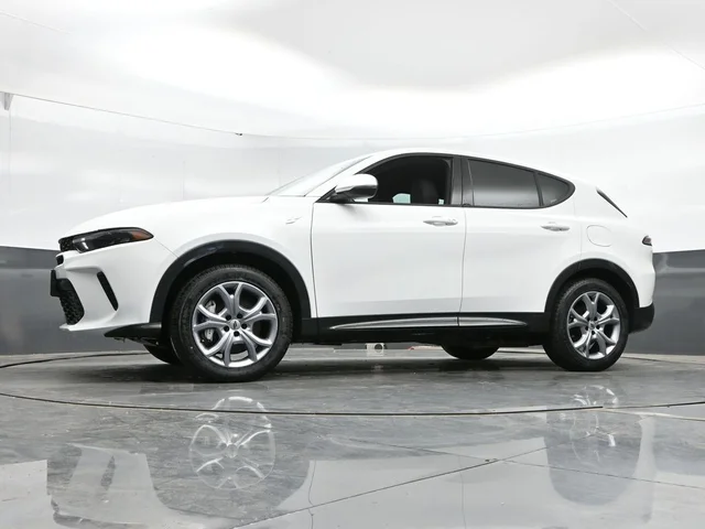 SEMINUEVOS DODGE Hornet a Estados en autogozo
