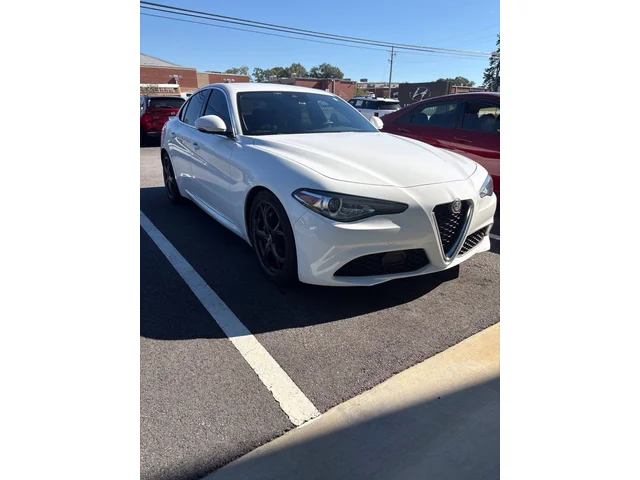 SEMINUEVOS ALFA ROMEO Giulia a Estados en autogozo
